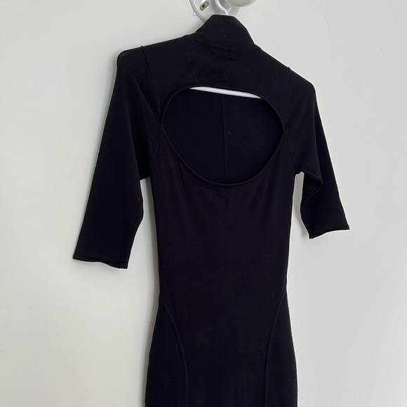 Body Con Dress - Picture 2 of 5